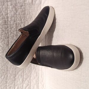 Naturalizer Marianne slip ons